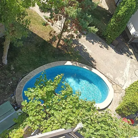 Bay View Nona 1d Daire Kosharitsa