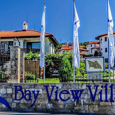Bay View Nona 1d
